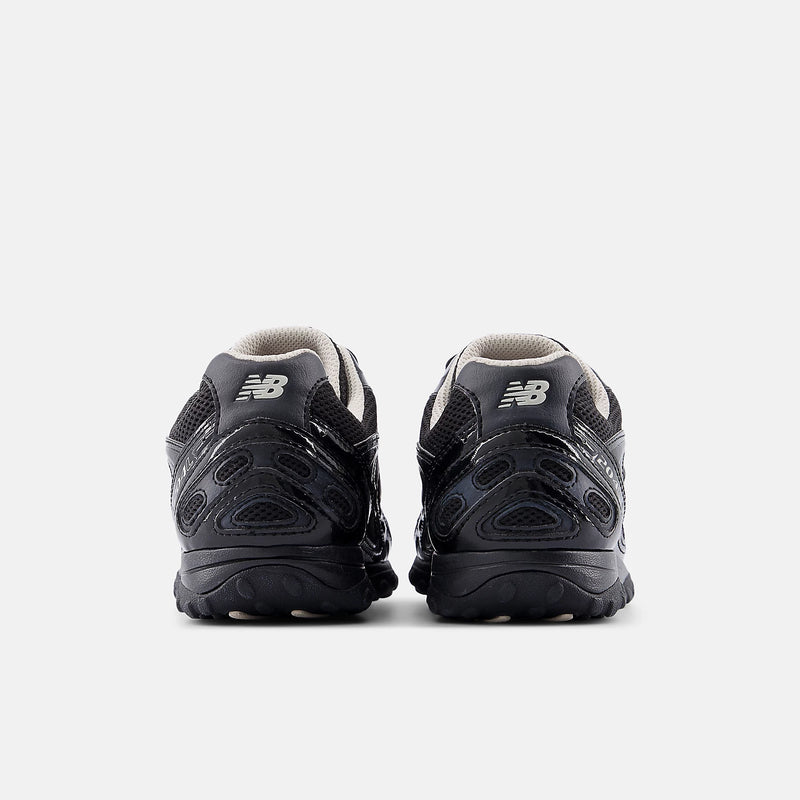 New Balance 1204 Series Black Mesh Patent Leather Running Sneakers